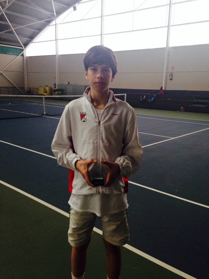 Tasio Ilundain, vencedor del Torneo Tecnifibre